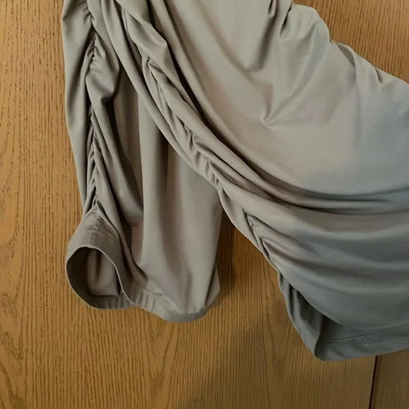 SHEIN Tan Strapless Two Piece scrunched sides Dresses - Picture 4 of 5